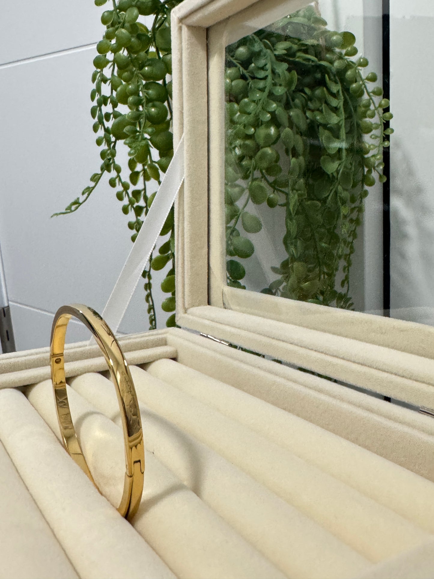 Simple kada ( ladies)