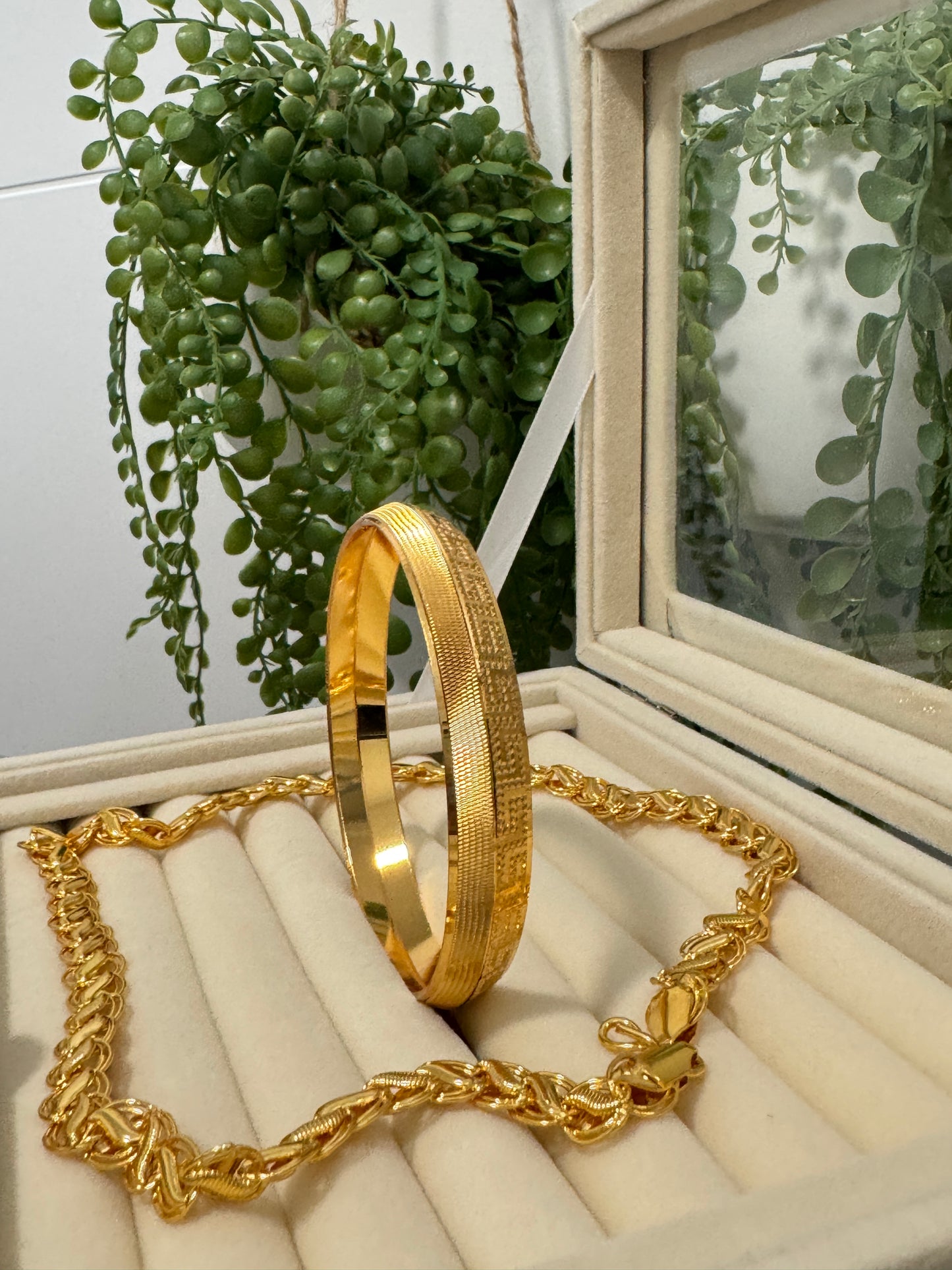 Kada and chain combo deal