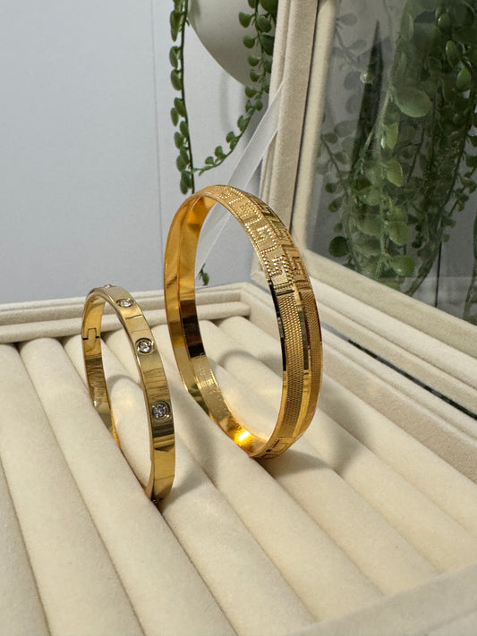 Combo deal stone bracelet & Versace mid kada