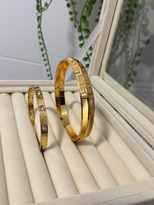 Combo deal stone bracelet & Versace mid kada