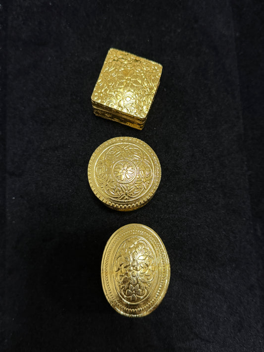 Gold plated dabbi